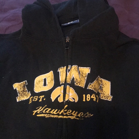 Top - Picture 2 of 2